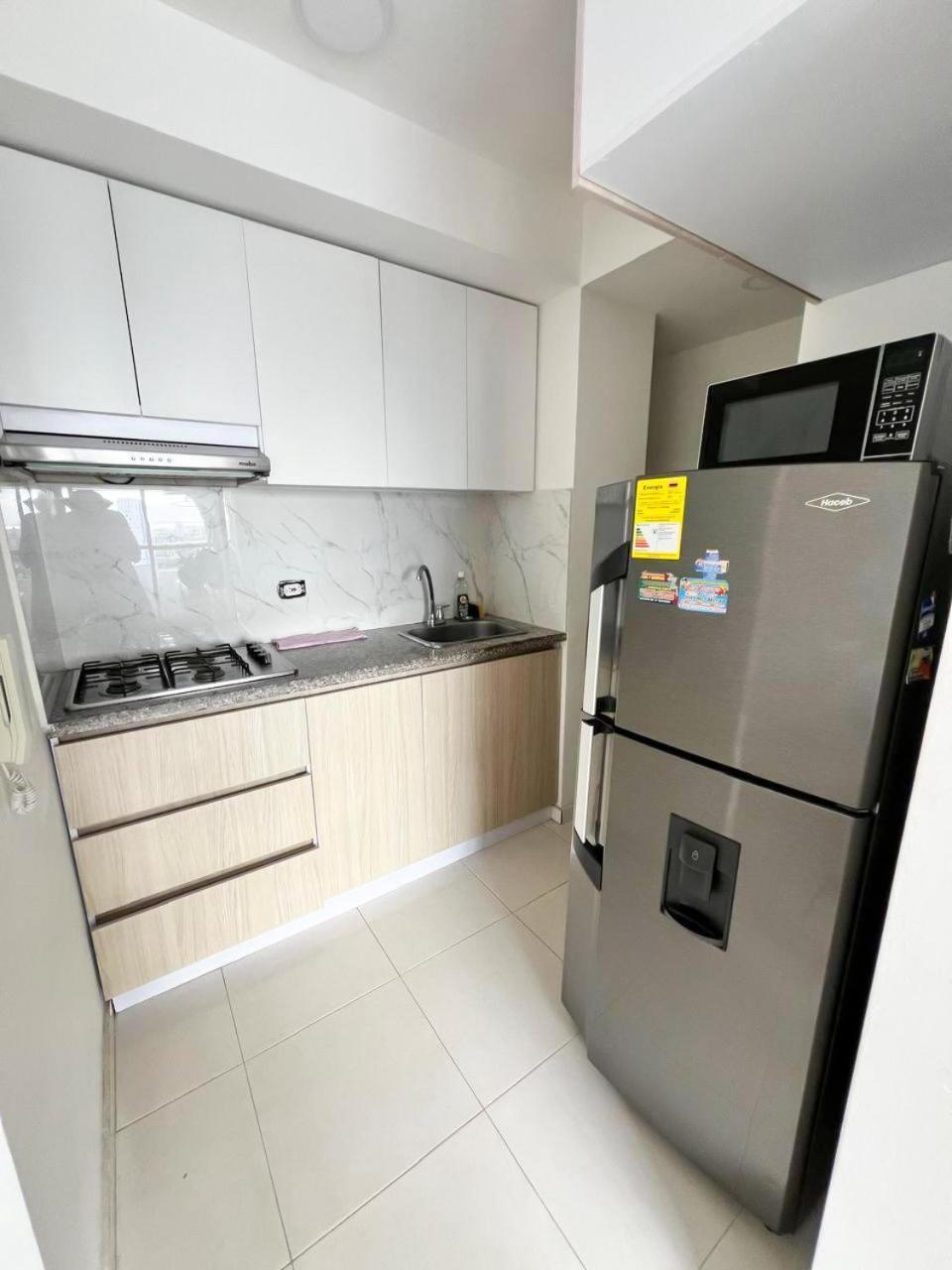 Apartamento Moderno Apto A Pasos De La Playa Cartagena